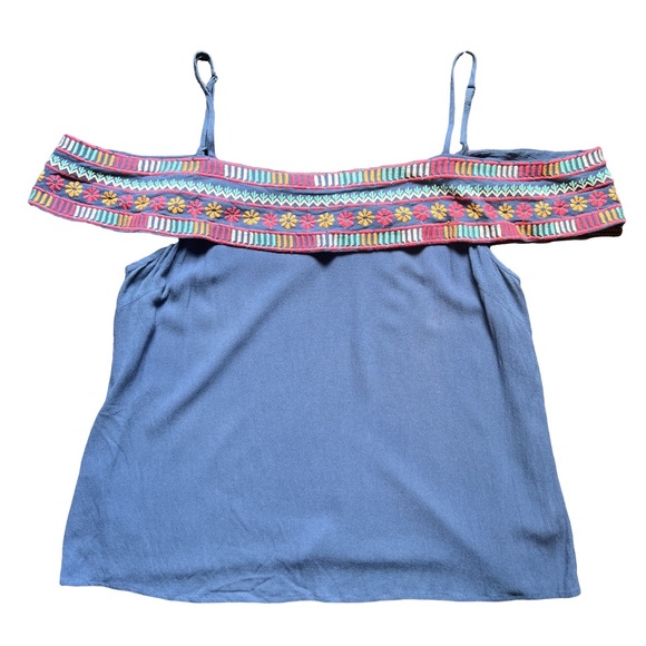 THML Tops - THML Women’s Blue Embroidered Blouse 
Size: Large
